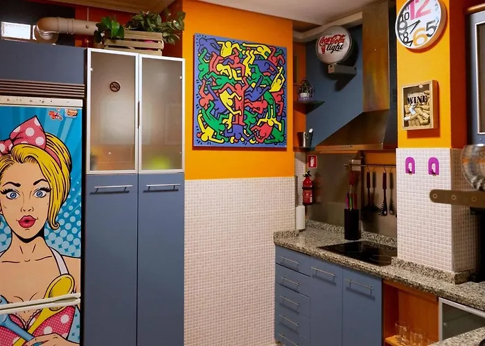 Pop-art, Junto A La Plaza Mayor, By My In * サラマンカ