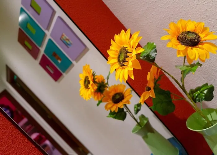 Pop-art, Junto A La Plaza Mayor, By My In *