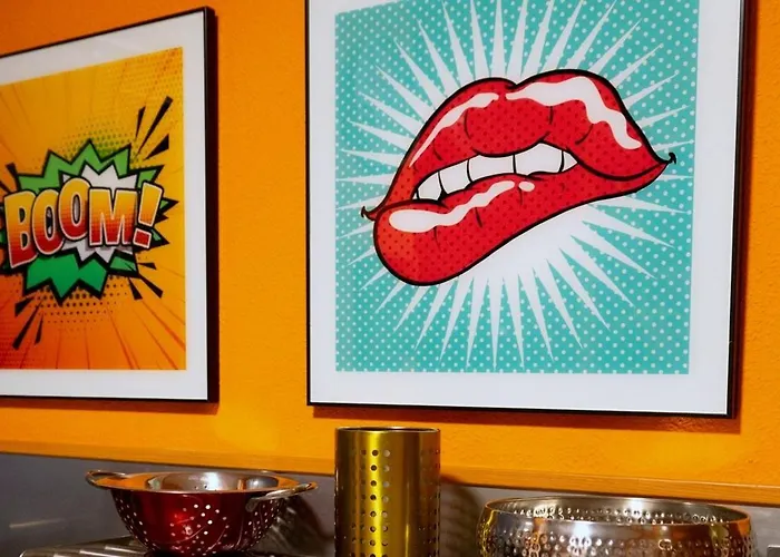 Pop-art, Junto A La Plaza Mayor, By My In サラマンカ